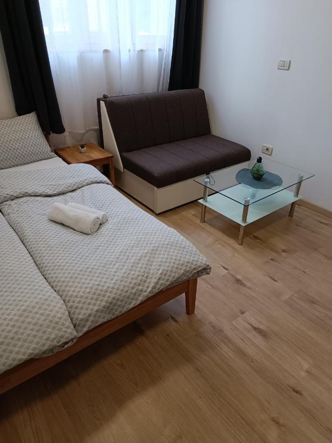 Apartments Aura Deskle 外观 照片